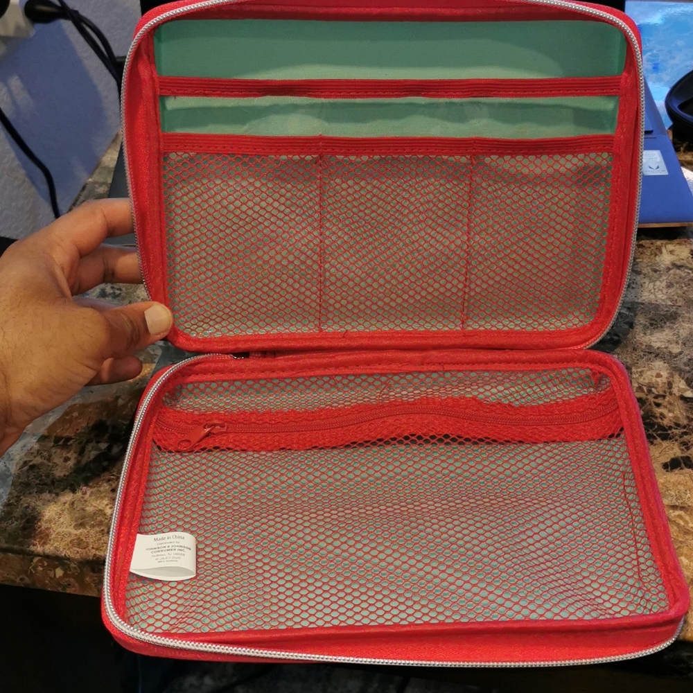 NEW! First Aid Storage Soft Case - Picture 4 of 4